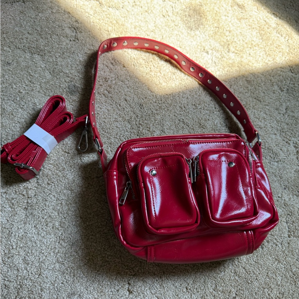 Nunoo Red Leather Shoulder Bag